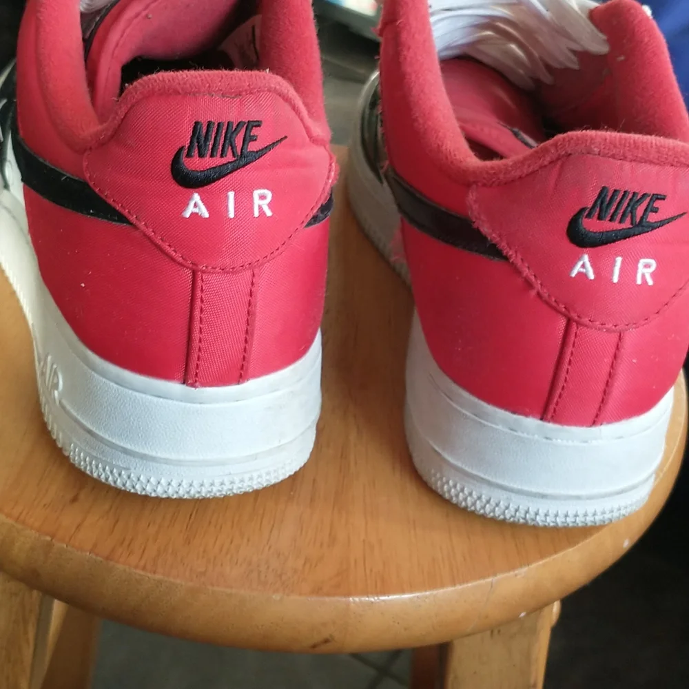 NIKE SNEAKERS - Picture 3 of 7